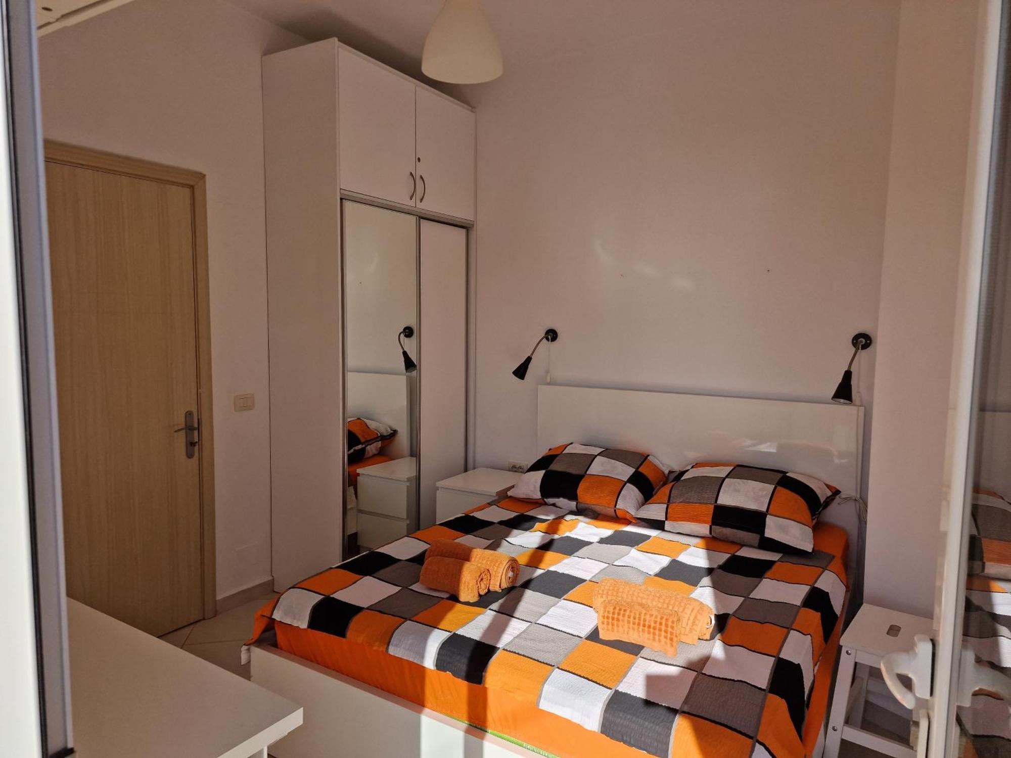Orange Corner Apartment Sarandë Exterior foto